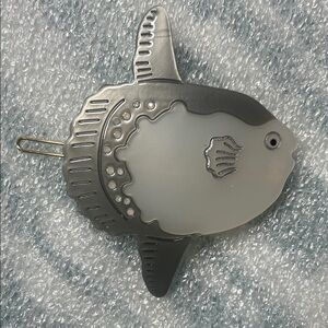 Winifred Irene Mola Mola Hair Clip